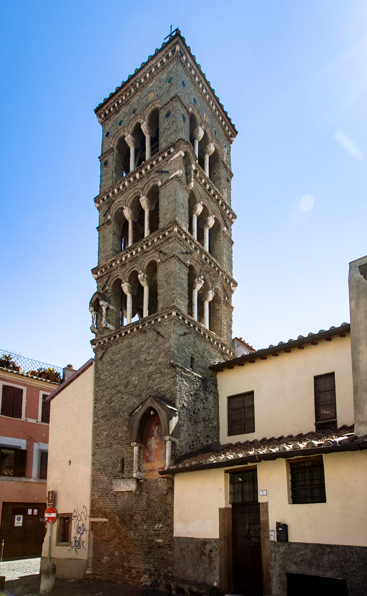 Campanile-di-San-Rocco-Campanile-romanico-Chiesa-di-Santa-Maria-in-Vivario